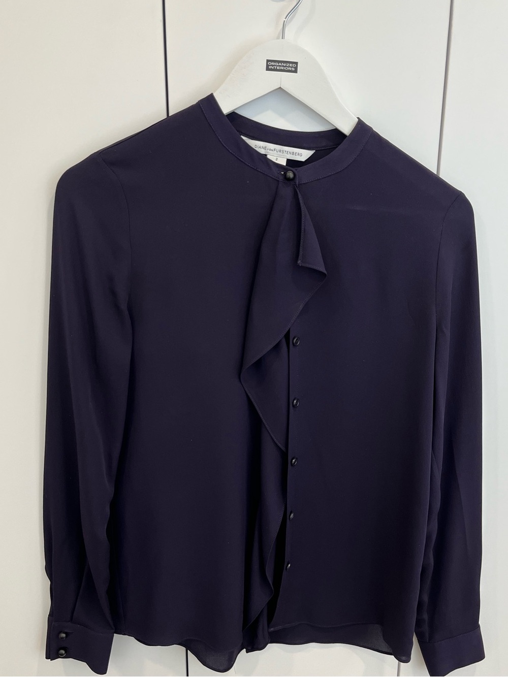 Diane Von Furstenberg 100% Silk Top Size 2